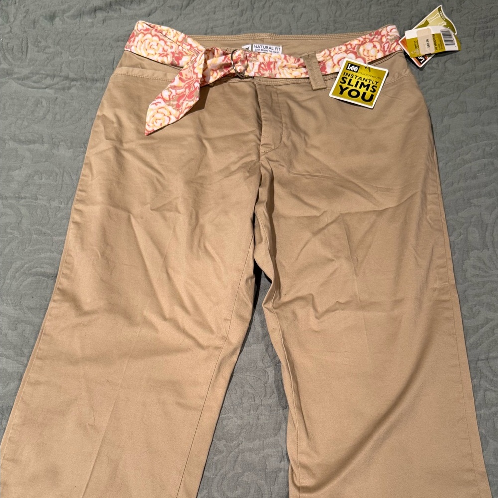 Lee Natural Fit Khaki Capri Pants in Light Tan